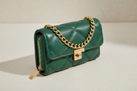 محافظ للنساء