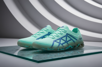 أحذية قماشية للنساء