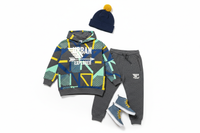 أطقم للأولاد