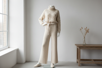 أطقم محبوكة للنساء