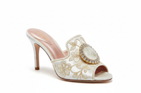 شباشب بكعب عالٍ للنساء